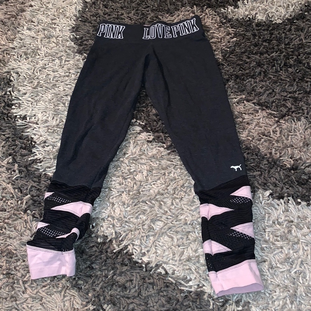 Pink Yoga Pants size S open weave on bottoms good cond